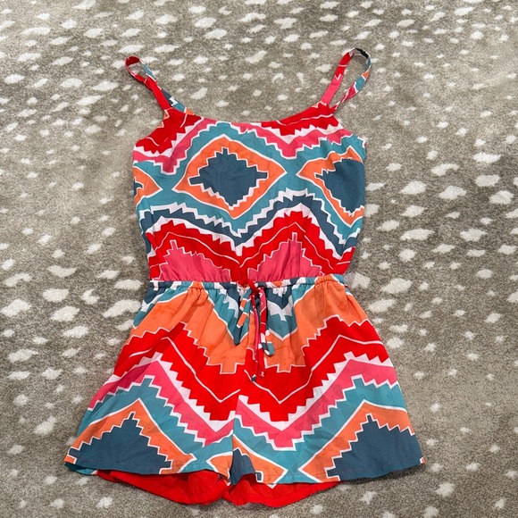 Eight sixty Colorful Zigzag Patterned Swim Cover Up Romper. Size S - Picture 2 of 7